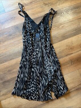 Cue Dress